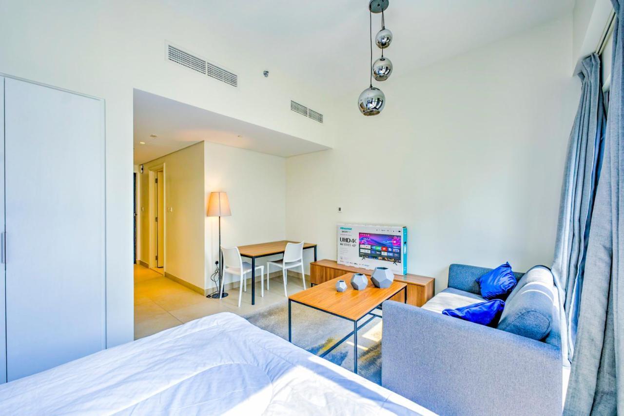 Expo Village Serviced Apartments Dubai Bagian luar foto