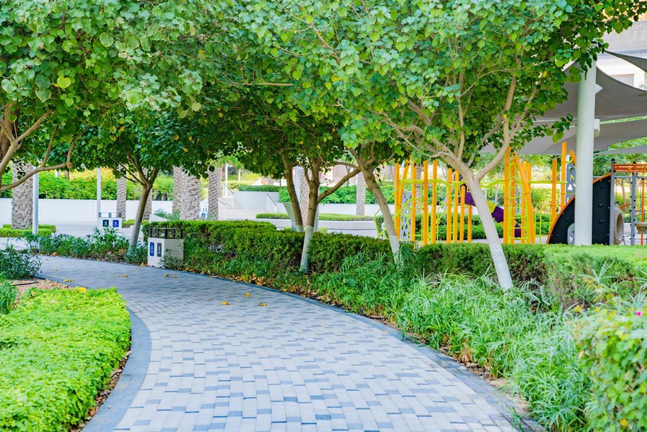 Expo Village Serviced Apartments Dubai Bagian luar foto